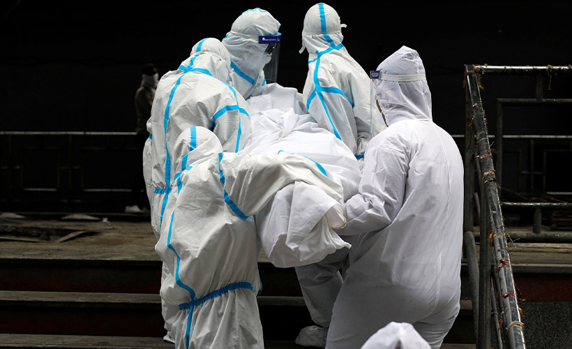 Korona bir Asya ülkesini teslim aldı