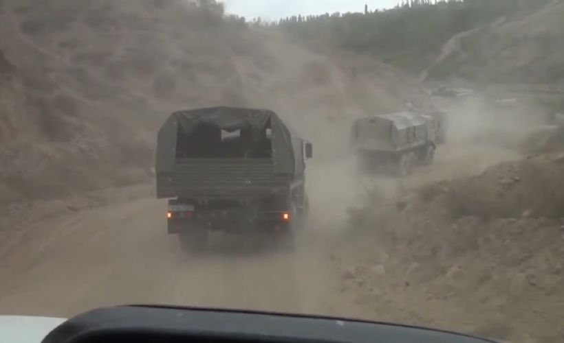 Ermenistan ordusuna ait ele geçirilen silah, mühimmat ve araçlar görüntülendi