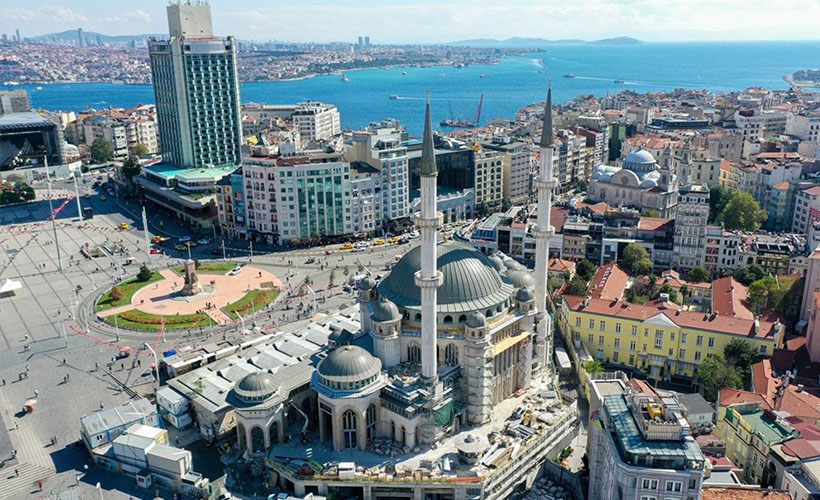 Taksim'e yapılan camide sona yaklaşıldı