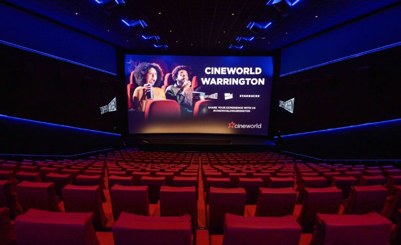 Cineworld sinema salonlarını kapatıyor