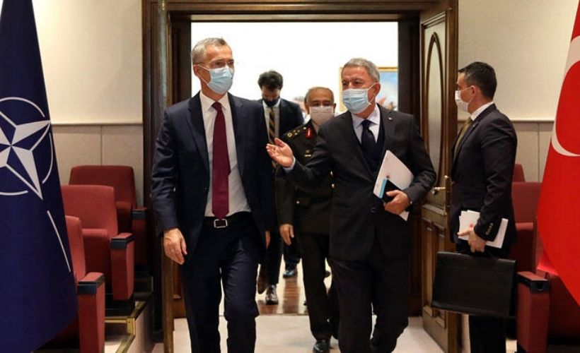 Hulusi Akar Stoltenberg ile görüştü