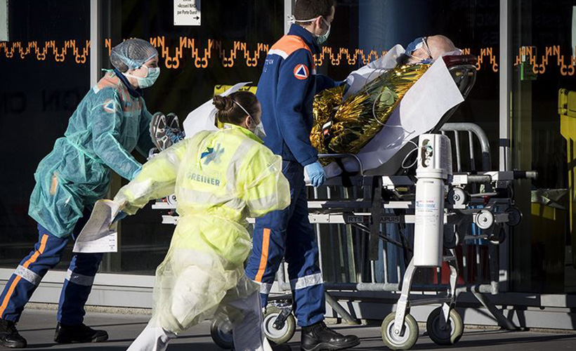 Paris'te yoğun bakıma alınan her 3 kişiden biri korona hastası