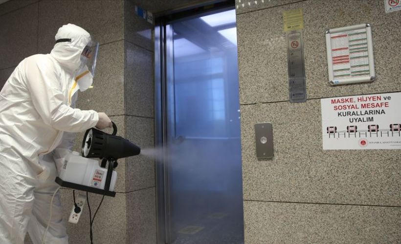 Türkiye'de 1511 kişiye Kovid-19 hastalık tanısı konuldu