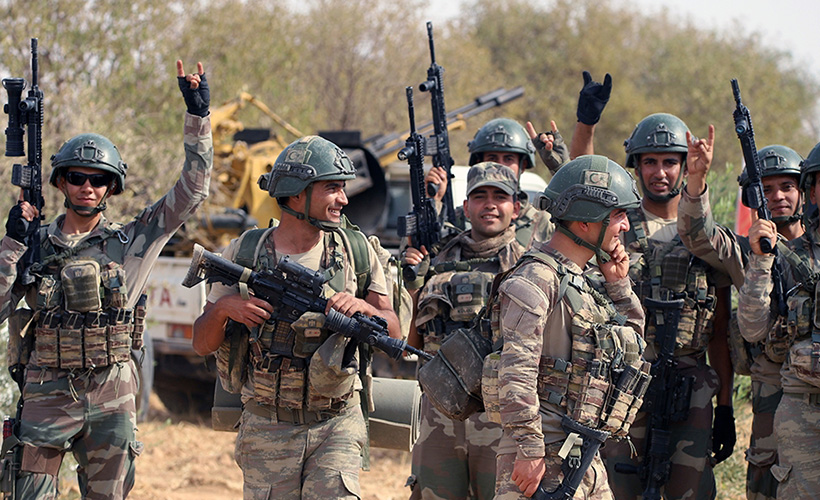 Ermenistan-Azerbaycan cephe hattında çatışmalar sürüyor