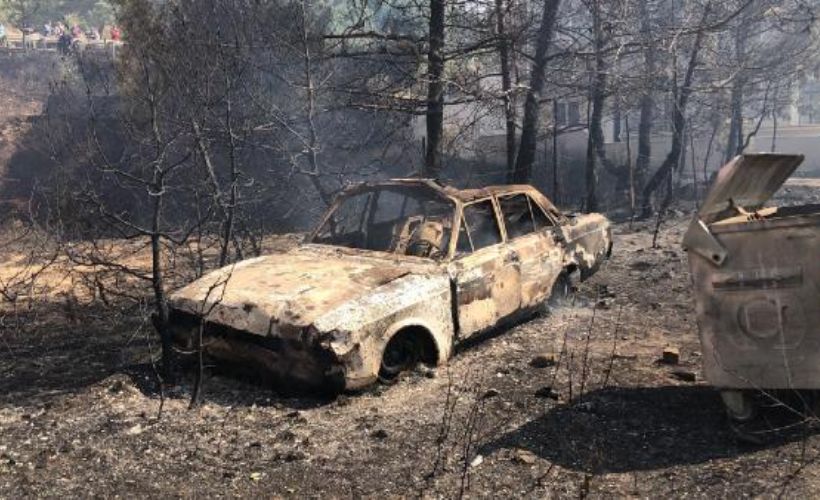 Hatay'daki yangında yerleşim yerleri etkilendi