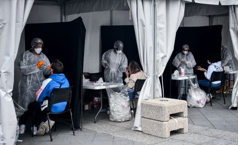 Avrupa'da günlük en yüksek Kovid-19 vaka sayısı Fransa'da kaydedildi