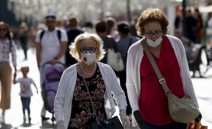 ABD'de günlük Kovid-19 vaka sayısı 50 binin üzerine çıktı