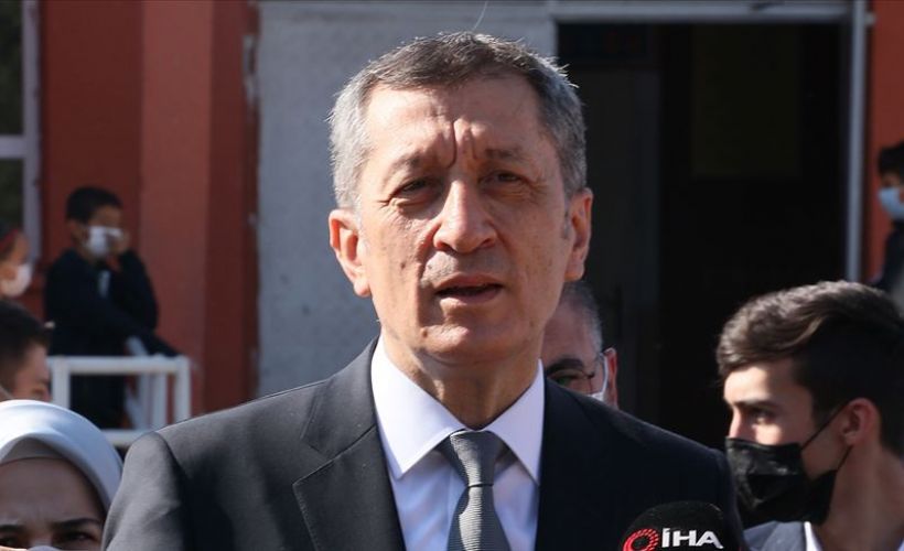 Milli Eğitim Bakanı Selçuk: 'Tabletlerin dağıtımı bu haftadan itibaren başlıyor'