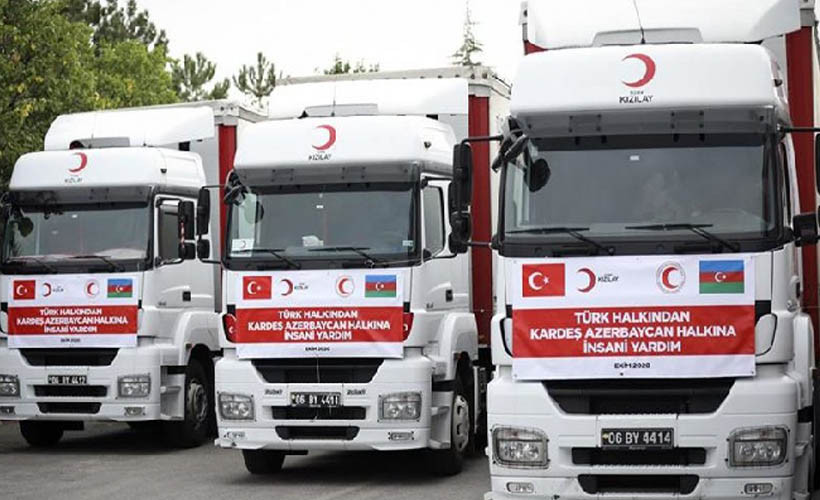 Kızılay’ın gönderdiği yardım Bakü’ye ulaştı