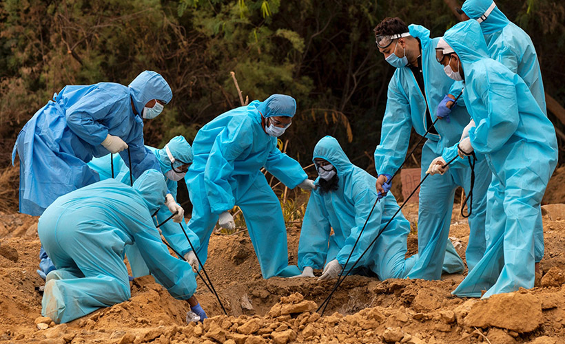 Hindistan’da koronadan son 24 saatte 837 kişi daha öldü