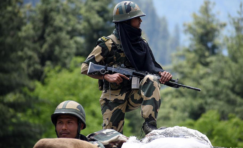 Hindistan ordusu, sınırı geçen Çin askerini alıkoydu