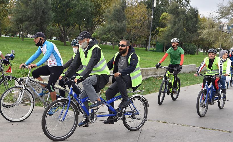 Asıl Körlük Cehalettir