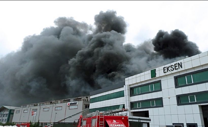 Silivri'deki bir fabrikada yangın çıktı