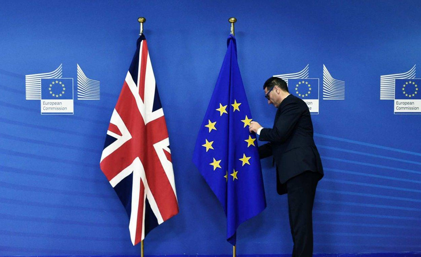 AB'den İngiltere'ye tepki: Hem karnım doysun hem pastam dursun olmaz