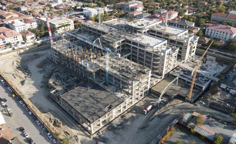 Erzincan'ın 'akıllı hastanesi'nin inşaatı yükseliyor