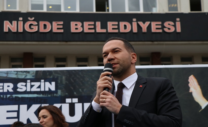 Emrah Özdemir kimdir?
