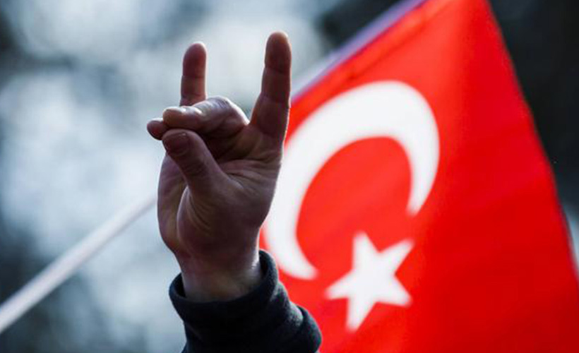 Fransa: 'Bozkurtlar' hareketini yasaklayacağız