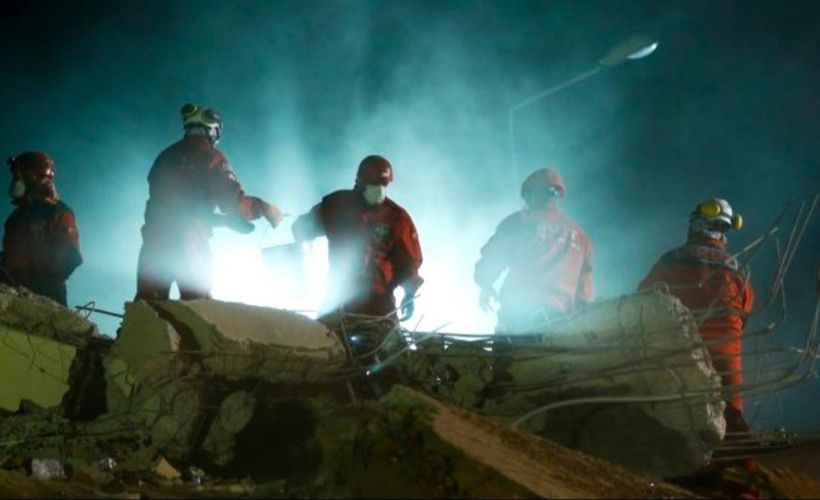 İzmir'deki depremde can kaybı 113'e yükseldi