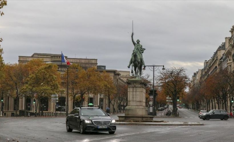 Fransa’da 10 kişiden 7’si salgınla mücadelede Macron yönetimine güvenmiyor