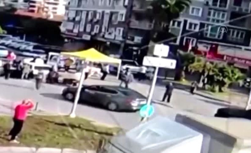 Rıza Bey Apartmanı'nın yıkılma anı