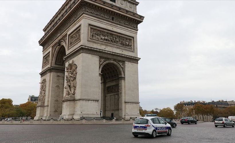 Fransa'da son 58 bin 46 kişi daha virüse yakalandı