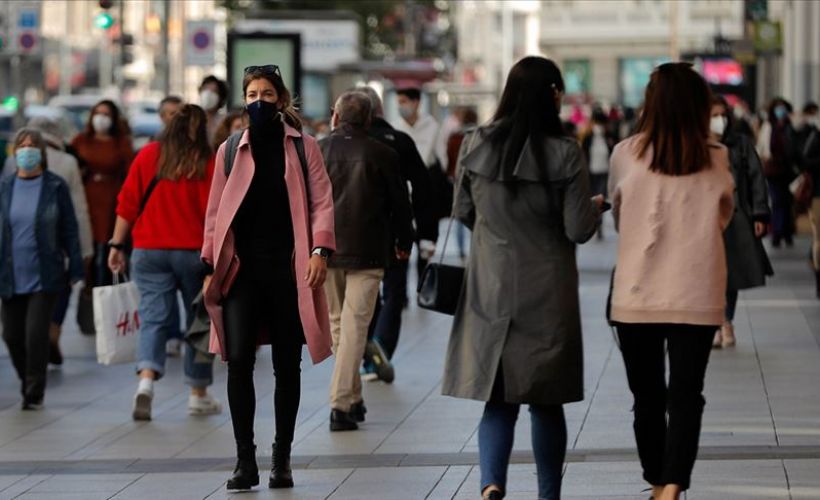 İspanya'da Kovid-19 nedeniyle son 24 saatte 347 kişi öldü