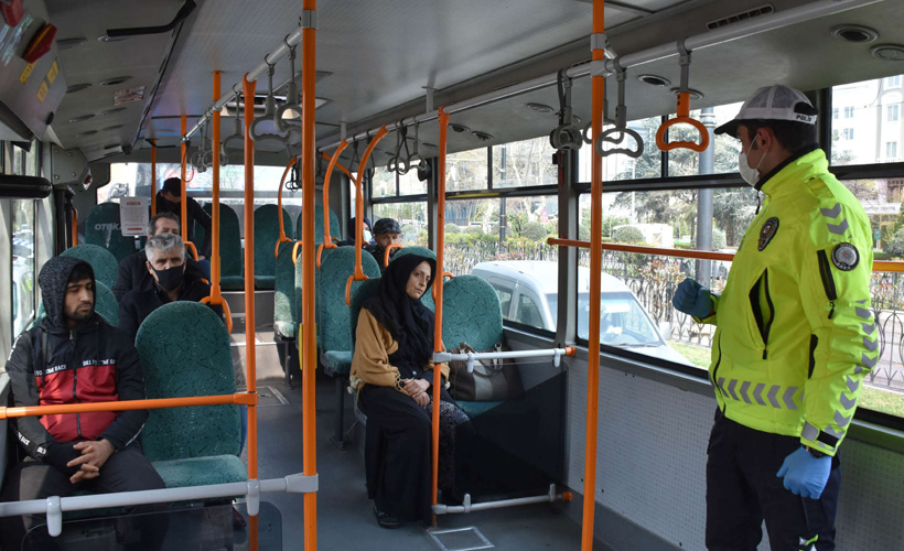 Koronavirüs denetimlerinde 105 araç seferden men edildi