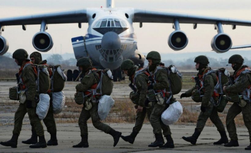 Rusya Savunma Bakanlığı duyurdu: Rus askerleri Karabağ'da!