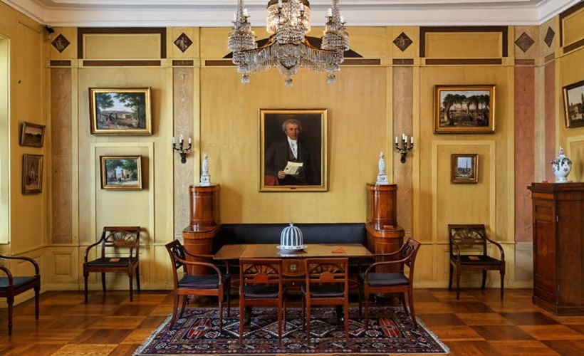 Bakanlıktan Danimarka'ya 'kültürel takip'