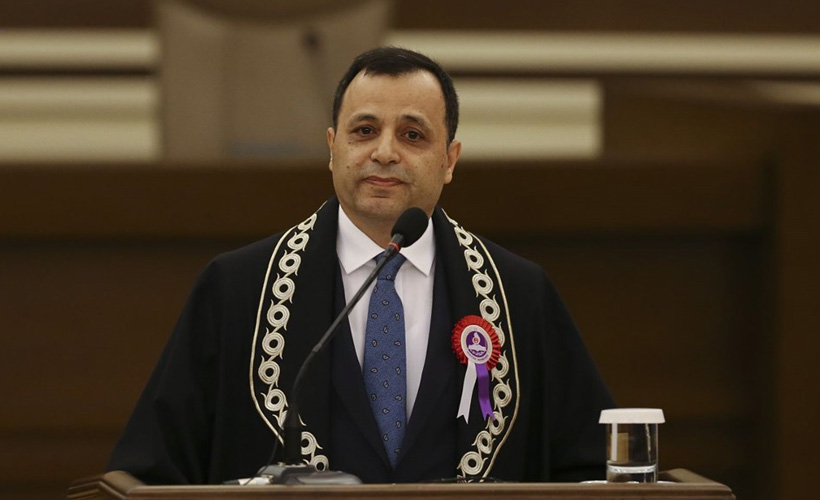 AYM Başkanı Arslan karantinada