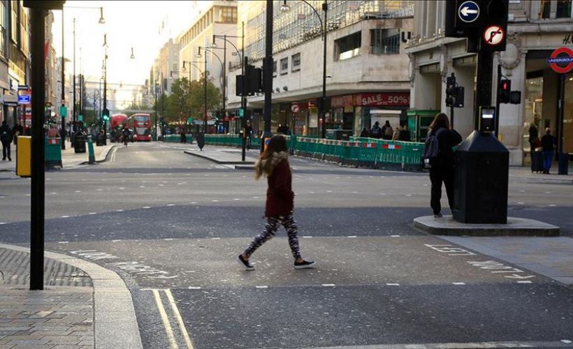 İngiltere'de Kovid-19 nedeniyle 608 kişi hayatını kaybetti