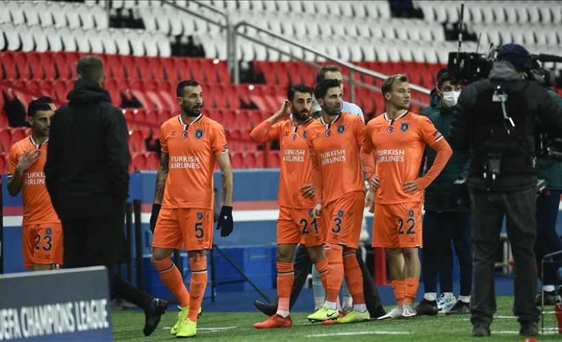 Paris'te ırkçılık! Başakşehir oyundan çekildi