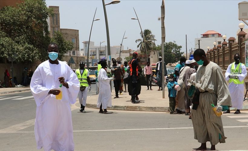 Afrika kıtasında Kovid-19 vaka sayısı 2 milyon 300 bini aştı