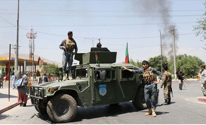 Afganistan'da bomba yüklü araçla saldırı: 3 ölü