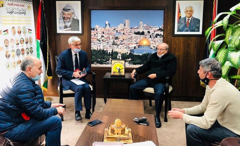 İsrail hapishanesindeki Filistinli tutuklu özgürlüğüne kavuştu