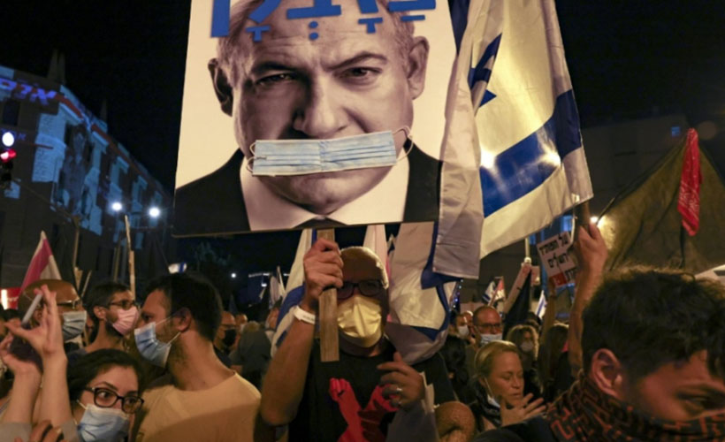 Binlerce İsrailli gösterici, Netanyahu'nun istifasını istedi