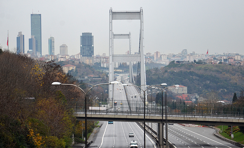 İstanbul pazar gününe sakin uyandı