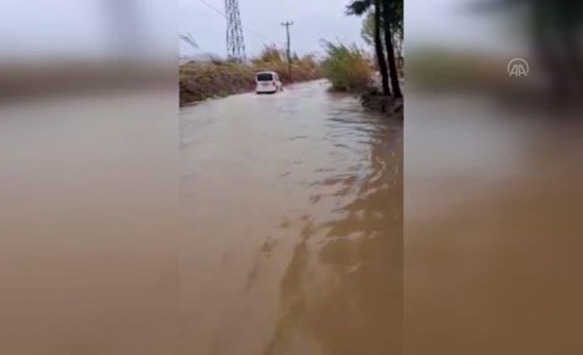 Serik'te kuvvetli yağış