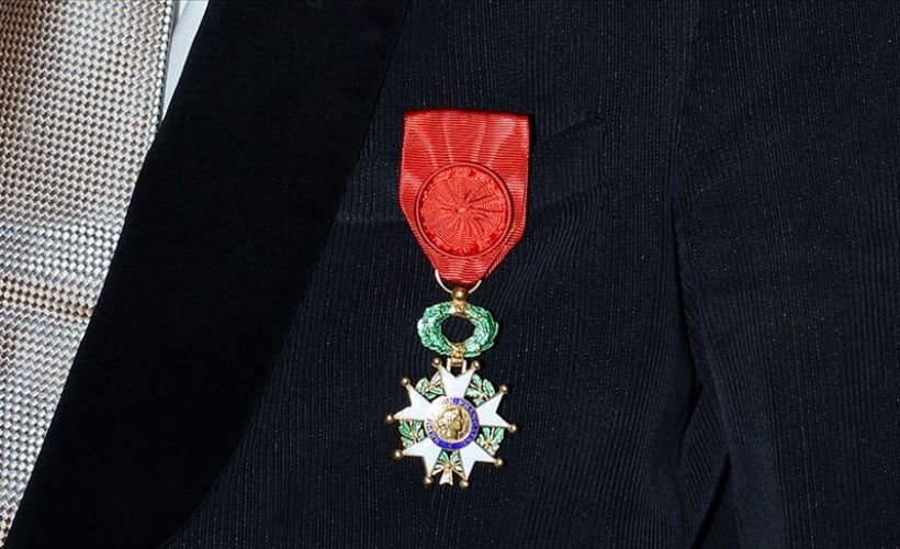 İtalyan gazeteci Augias, Fransız onur nişanını Sisi'ye de verildiği gerekçesiyle iade edecek