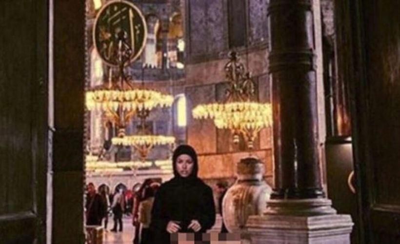 Ayasofya'da çıplak poz veren manken hakkında dava açıldı