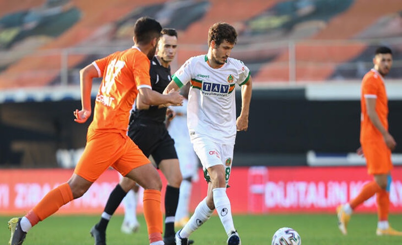 Aytemiz Alanya, Adana'ya gol yağdırdı