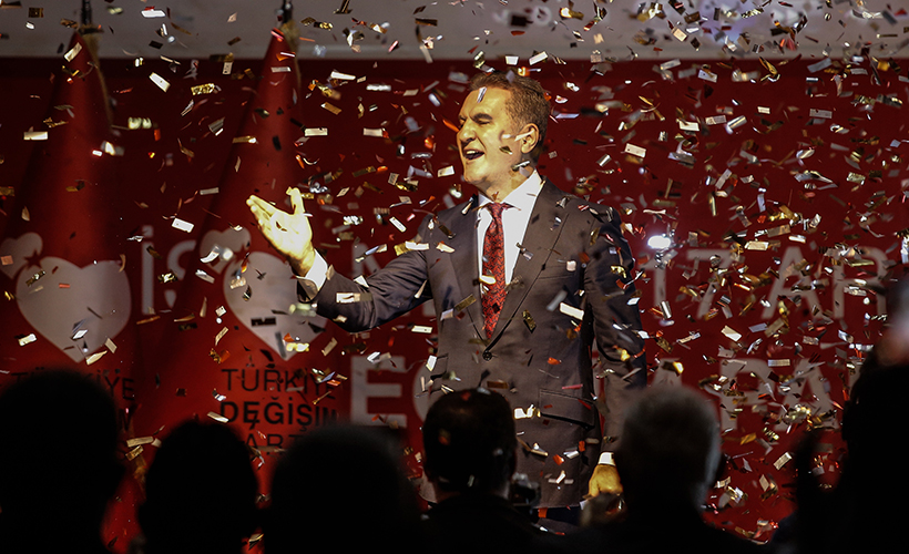 Mustafa Sarıgül partisini tanıttı