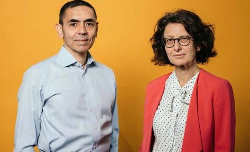 Uğur Şahin ve Özlem Türeci ile görüşen Merkel: Sizinle gurur duyuyoruz