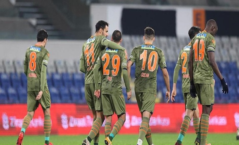 Başakşehir gol oldu yağdı: 7-0