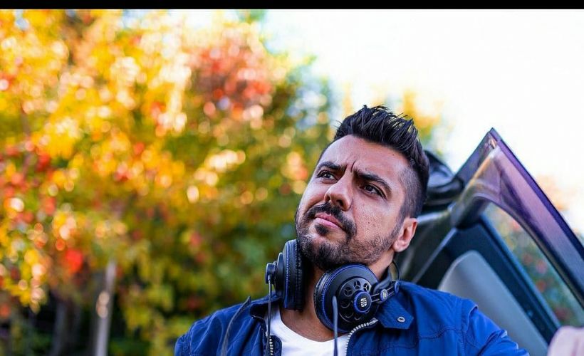 Sertaç Kemiksiz, fiyatları 1 milyon liraya kadar varan sıfır otomobilleri kesip biçerek ortaya yepyeni otomobil modelleri çıkarıyor