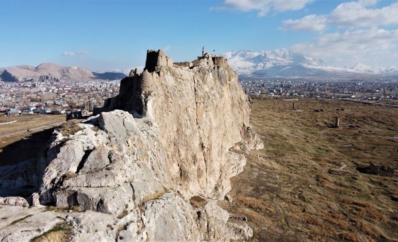Van Kalesi ve çevresi 'doğal sit alanı' olarak tescillendi