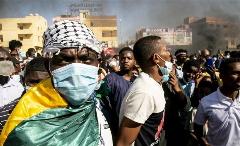 Sudan’da 'Aralık Devrimi'nin 2. yılındaki protestolarda hükümetin istifası istendi