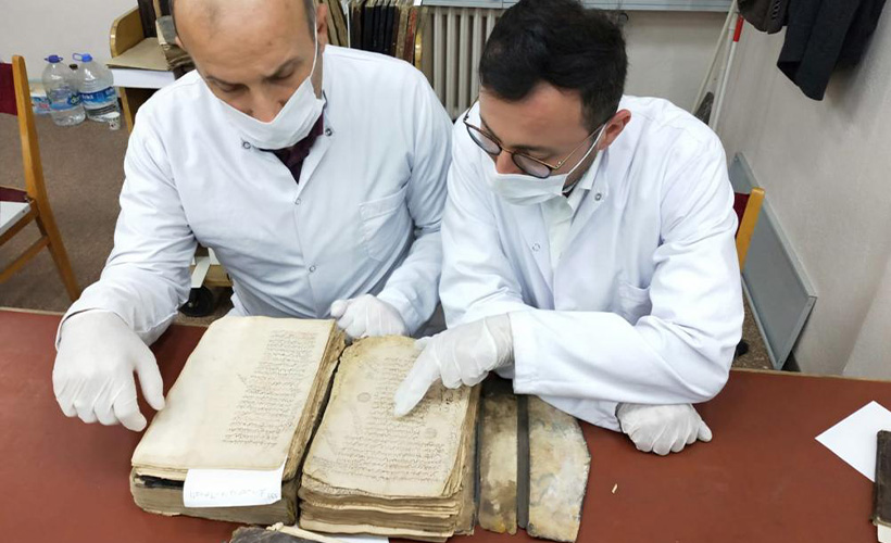 Kadı Beyzavi'ye ait 750 yıllık Kur'an tefsiri nüshası bulundu