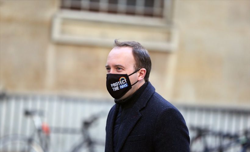 Avrupa'da mutasyona uğramış korona paniği