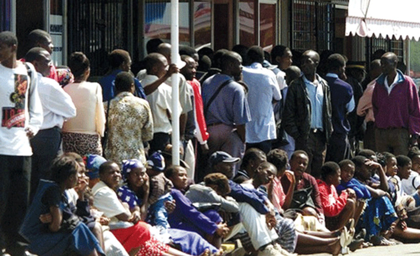 10 bin kişiye işe gitmeden maaş verilmiş!